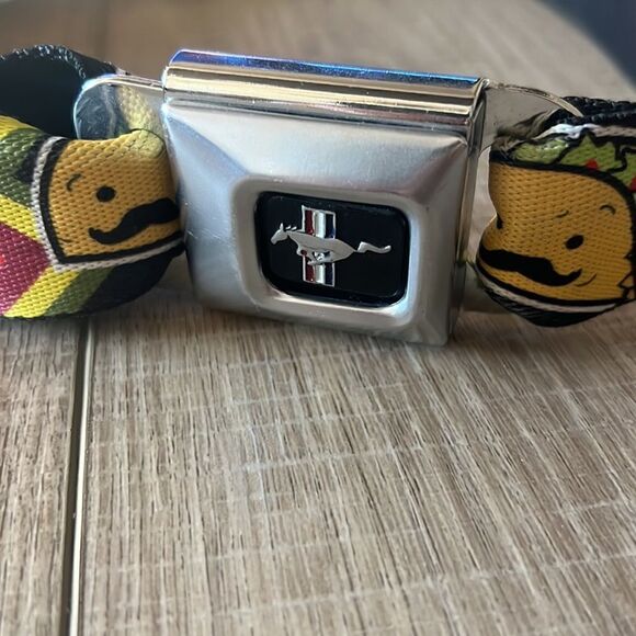 Buckle-Down Taco Belt - Picture 3 of 6